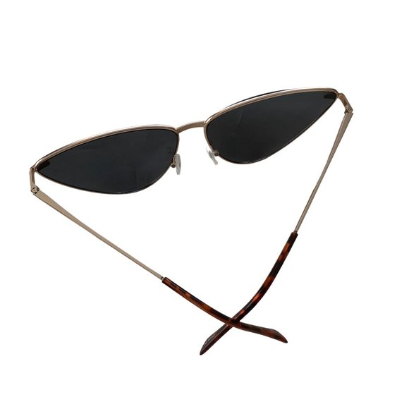 Wireframe Cat-Eye Sunglasses - Picture 6 of 6